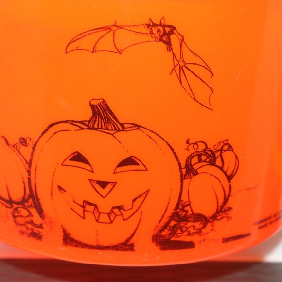 Vintage Shamrock Industries & Berrry Plastic Halloween Pumpkin Candy Pail Bucket - Picture 7 of 16